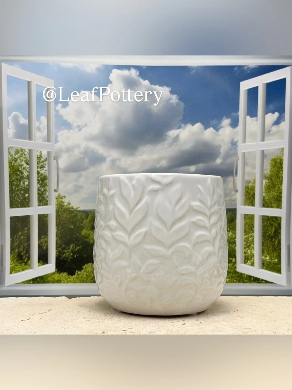 White Leaf Ceramic Planter with Drainage Hole, 5 Inch Textured Flower Pot